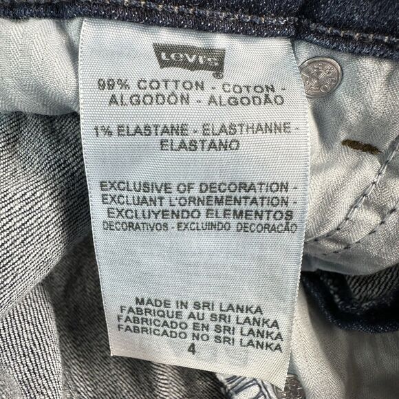 Levi's DEMI CURVE Classic Size 4 Mid Rise Crop Capri Jeans Denim Pants 27x21.5 - Picture 9 of 9